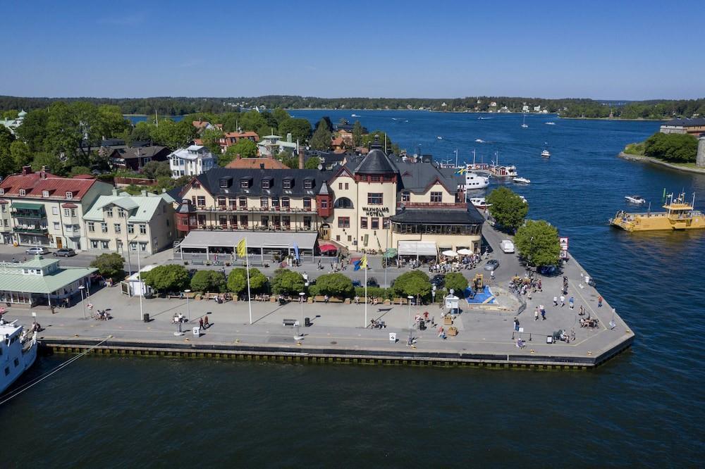 Waxholms Hotell Vaxholm Exterior photo