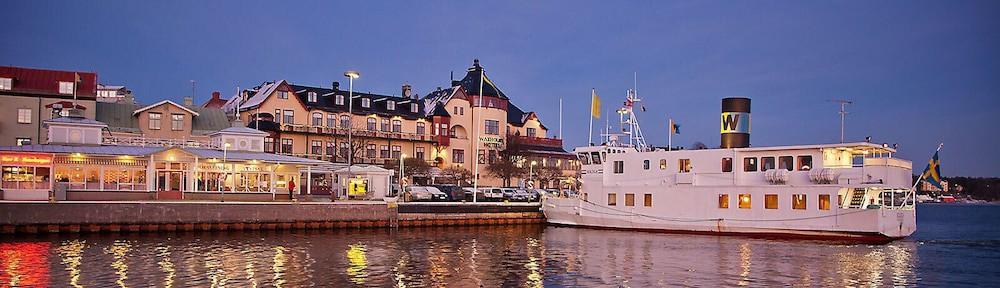 Waxholms Hotell Vaxholm Exterior photo